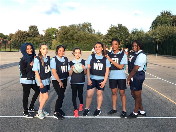 Year 9 Girls Netball Rally